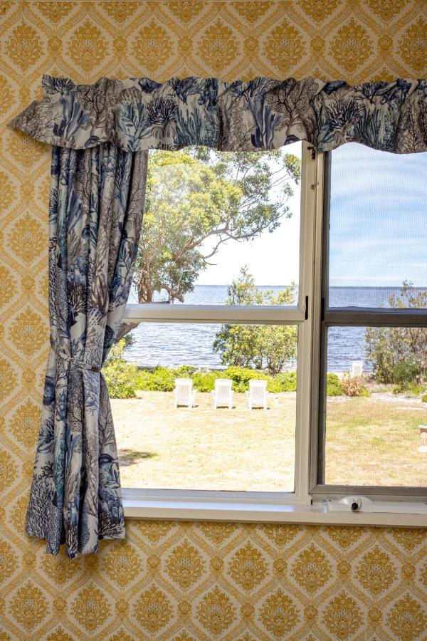 Swan Cove Beachfront Raymond Island Exterior foto